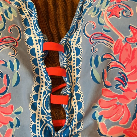 Lilly Pulitzer Jaspen One Piece in Blue Peri Shrimply The Best size 12 NWT - Picture 6 of 10